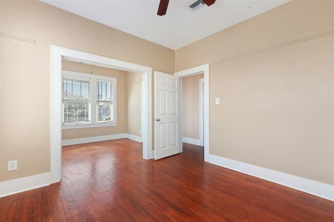 Building Photo - 1712 Market St