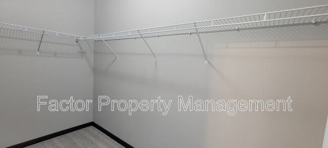 Building Photo - 304 Prairie Rose Trl