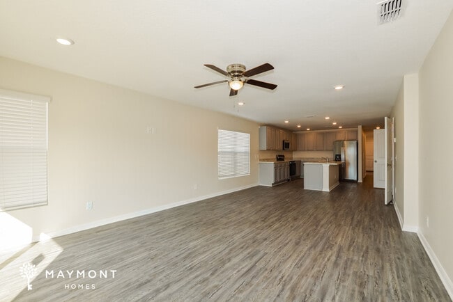 Building Photo - 310 Judy Ln