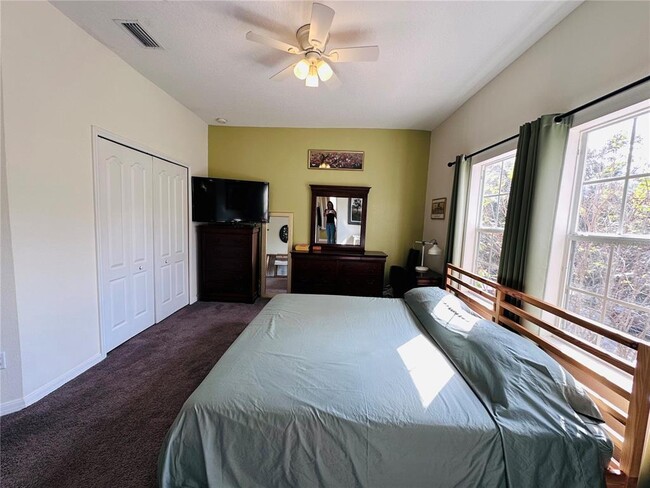 Building Photo - 10801 Spider Lily Dr