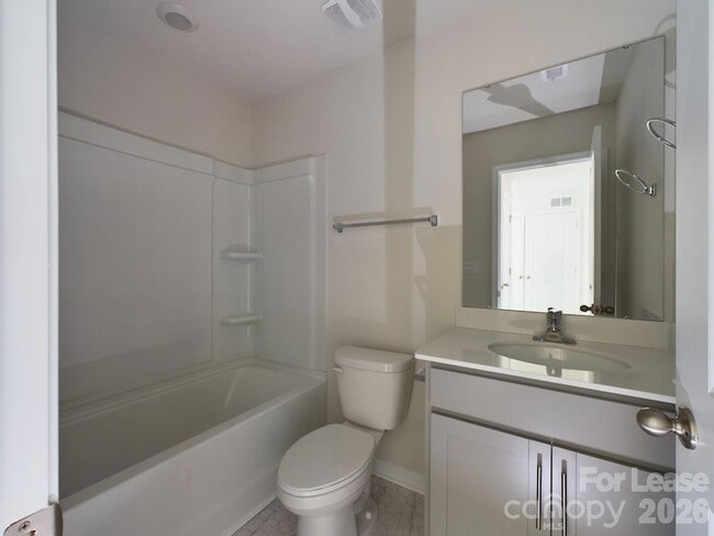 Building Photo - 8021 Murray Br Dr