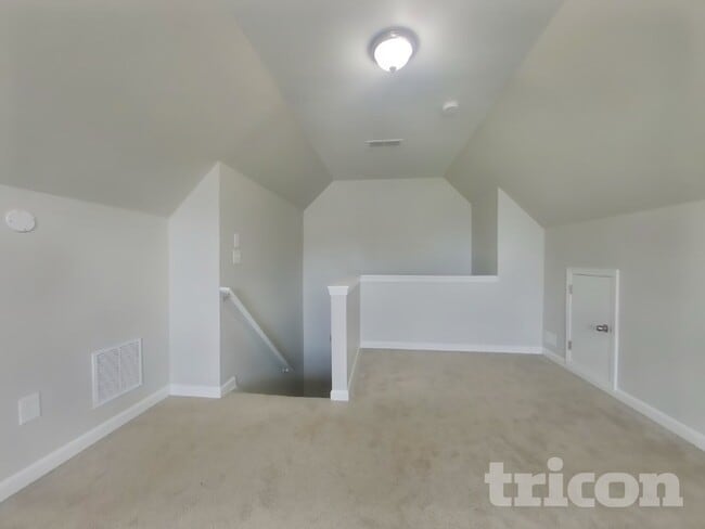 Building Photo - 56 Chimney Springs Dr SW