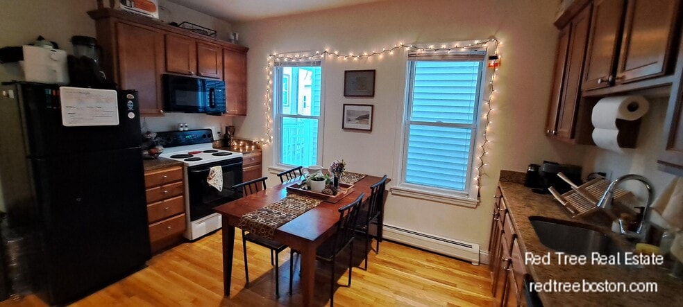 Unit 2 - 143 Hillside St