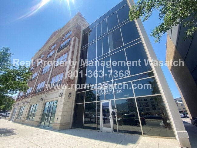 Primary Photo - Check Out This Beautiful 2 Bedroom 2 bathr...