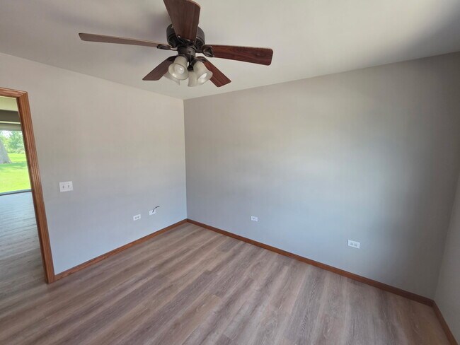 Building Photo - 103 Bannon Dr