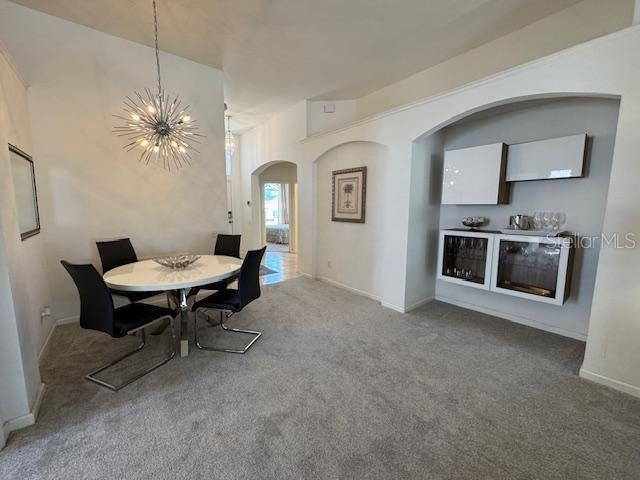 Building Photo - 8212 Fan Palm Way