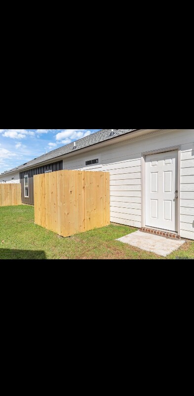 Building Photo - 6918 Goya Ave