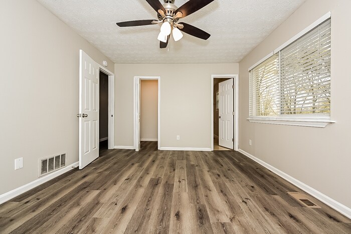 Building Photo - 1545 Cherry Hill Rd SW