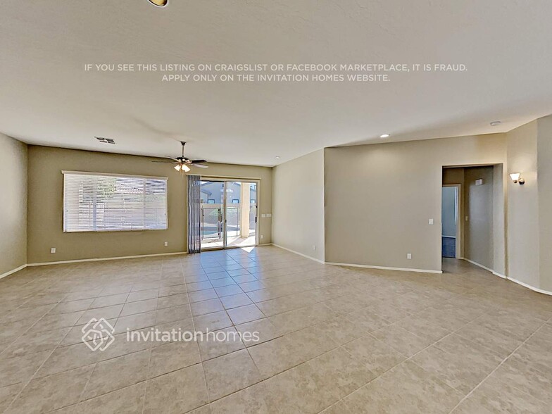Building Photo - 1409 W Park Ave