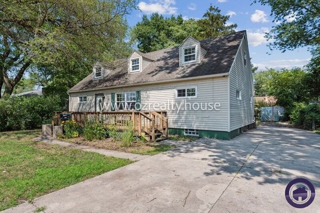 Primary Photo - 1140 Joyce Ln