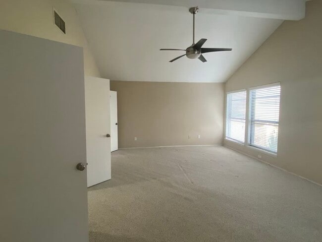 Building Photo - 12625 Memorial Dr