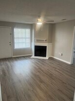 Building Photo - 3482 King Bradford Dr