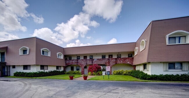 Building Photo - 825 NW 13th St