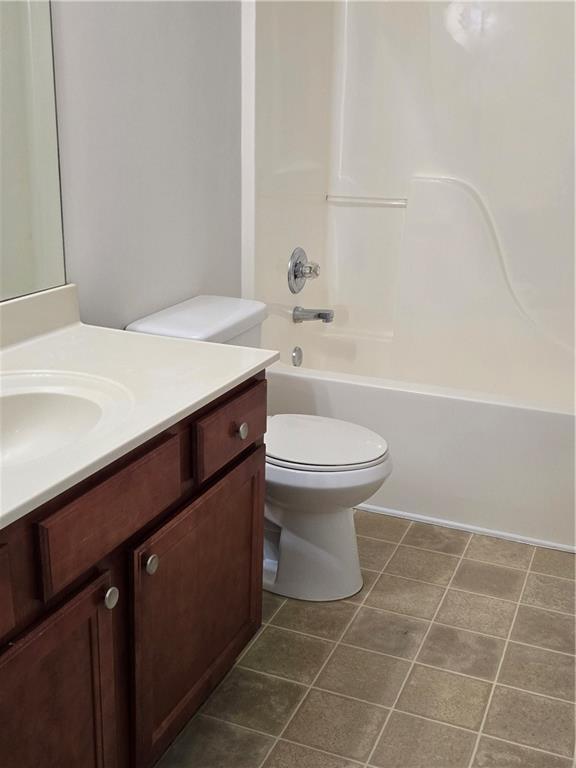 Building Photo - 1934 Dilcrest Dr