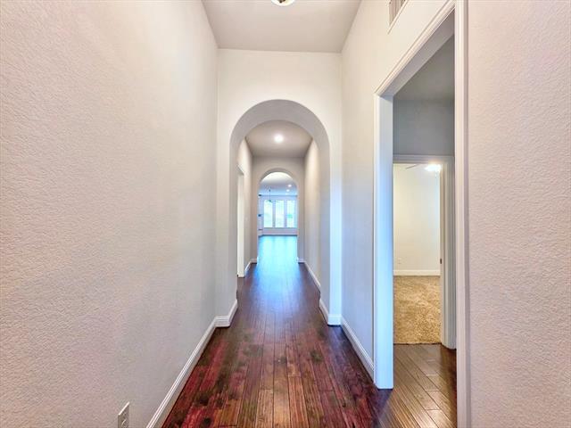 Building Photo - 821 Winehart St