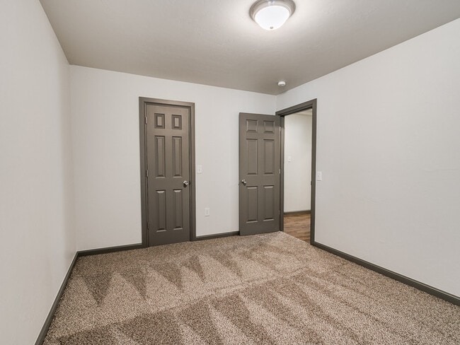 Building Photo - 2416 NW 42nd St