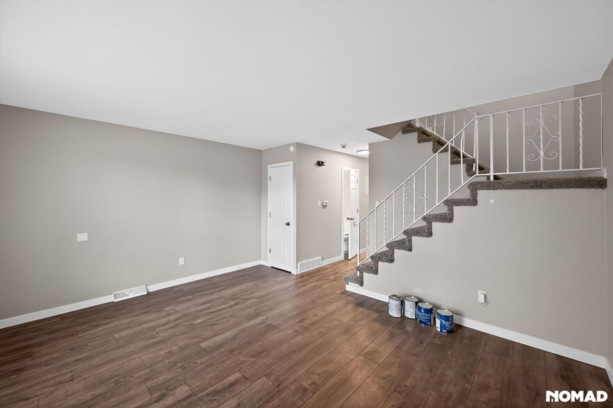 Building Photo - 37 Lima St