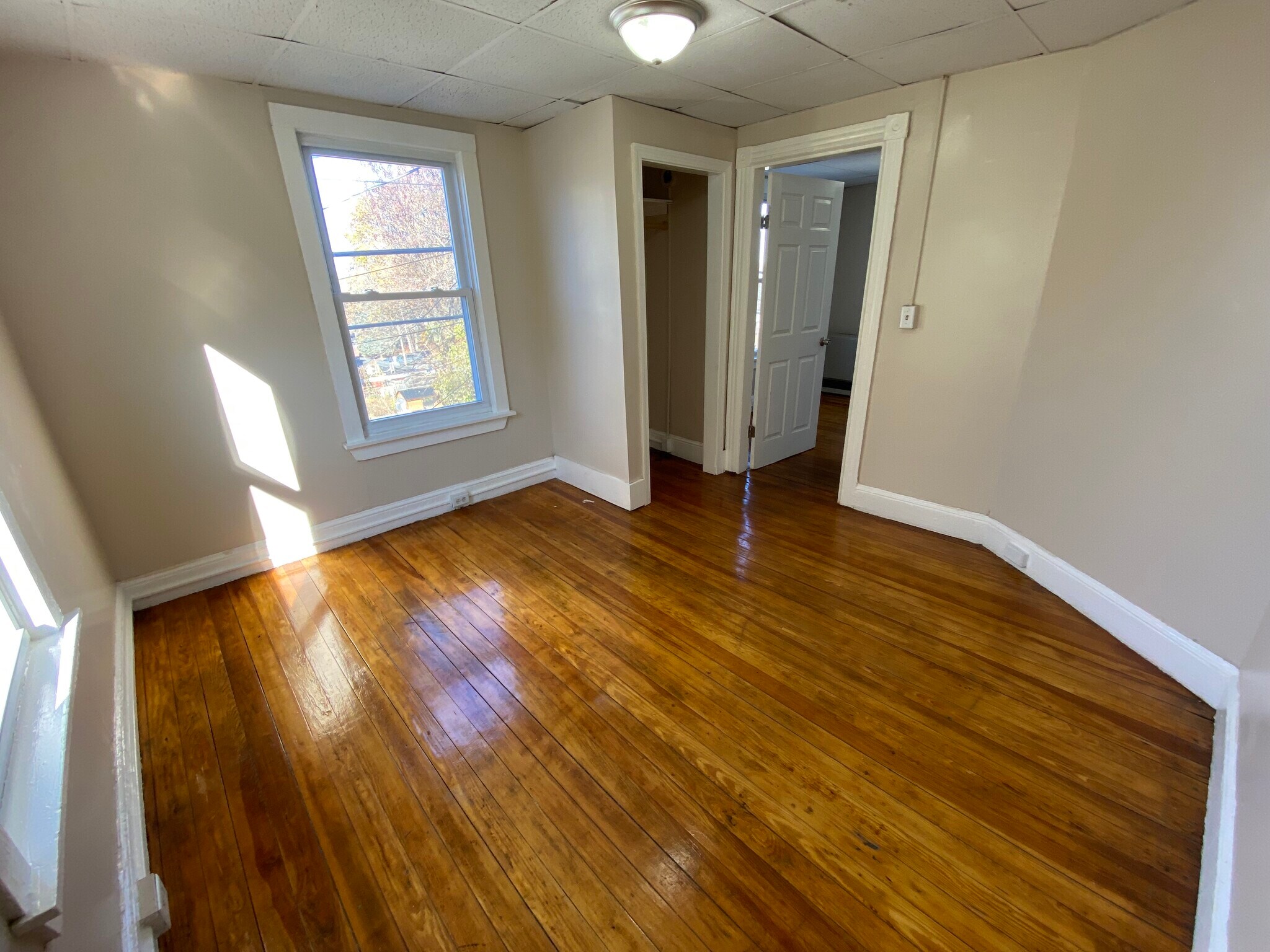 Building Photo - 182 Grant St