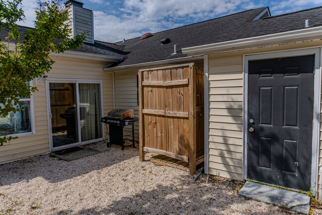 Building Photo - Barnards Landing Road | 3 bedrooms, 2 baths
