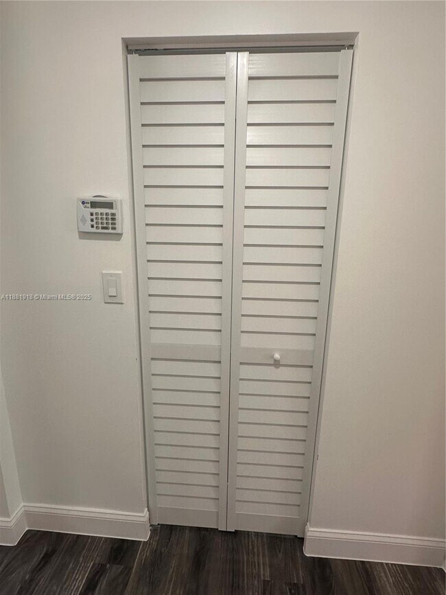 Building Photo - 8950 NW 189th Terrace