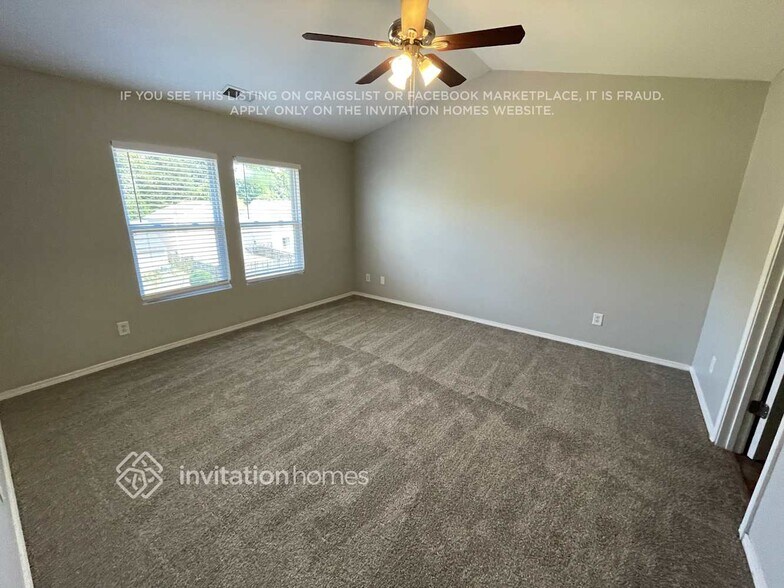 Building Photo - 3617 Charterhall Ln
