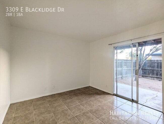 Building Photo - 3309 E Blacklidge Dr