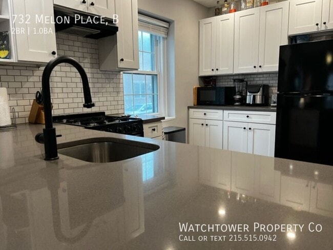 Building Photo - 732 Melon Pl