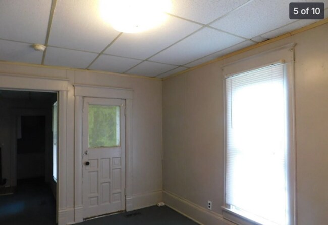 Building Photo - 316 S Taylor St