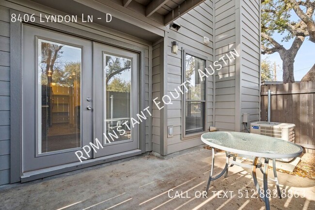 Building Photo - Charming 2 bedroom, 1.5 bath, two-story ap...