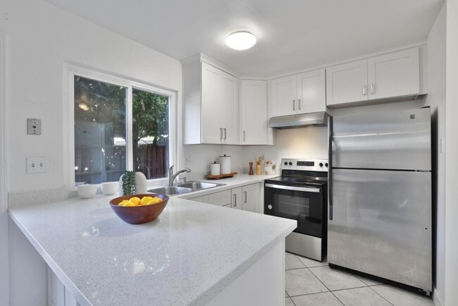 Building Photo - 5388 Fig Grove Ct