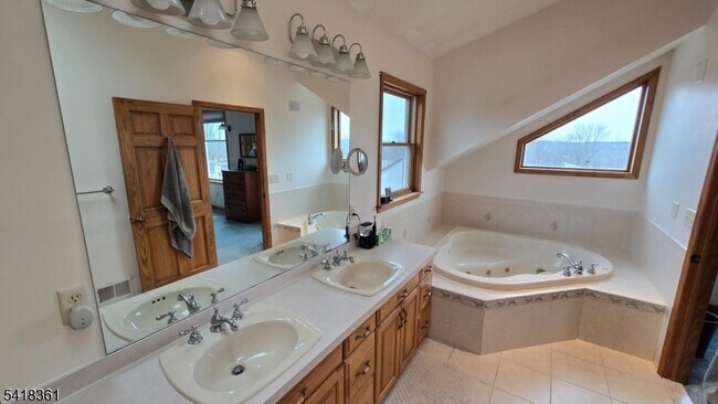 Building Photo - 120 Camp Wasigan Rd