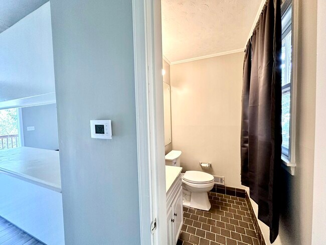 Building Photo - 3416 Mountainside Rd