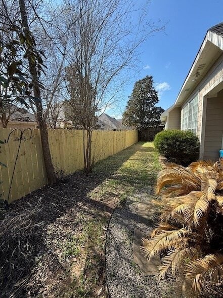 Building Photo - 8117 Captain Mary Miller Dr