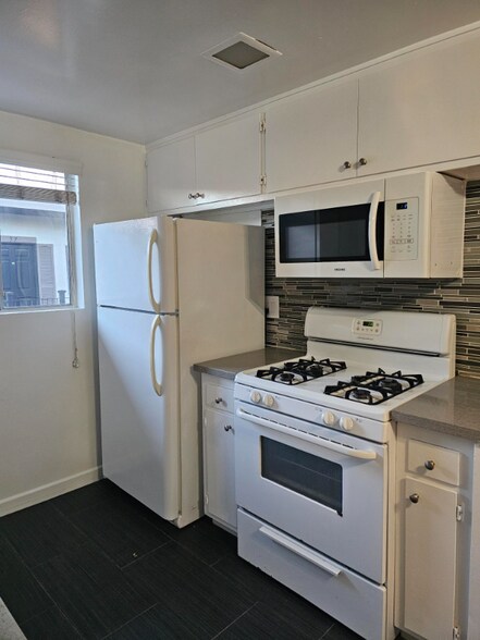 Building Photo - 20810 Amie Ave