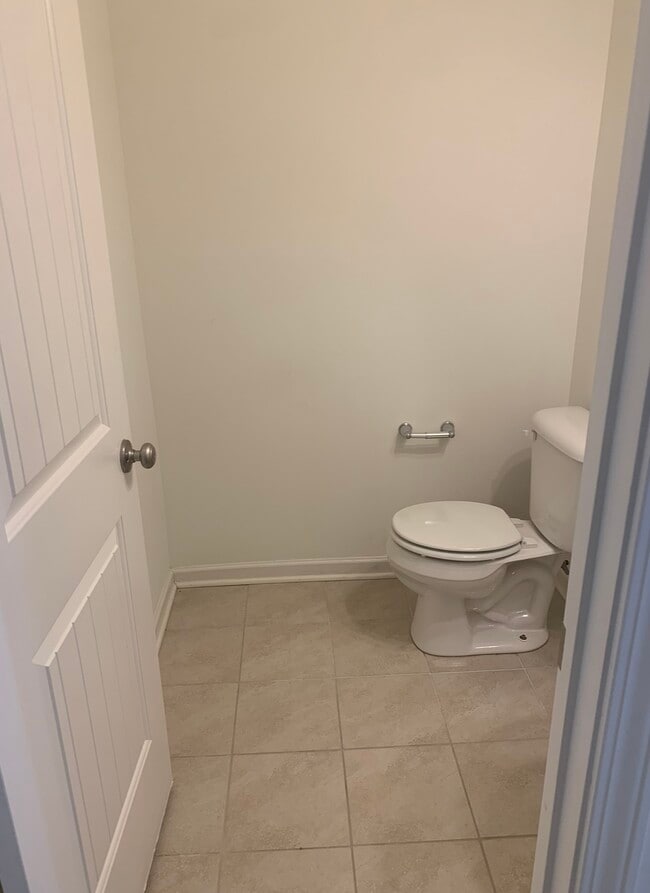 Building Photo - 3512 Slippery Elm Dr