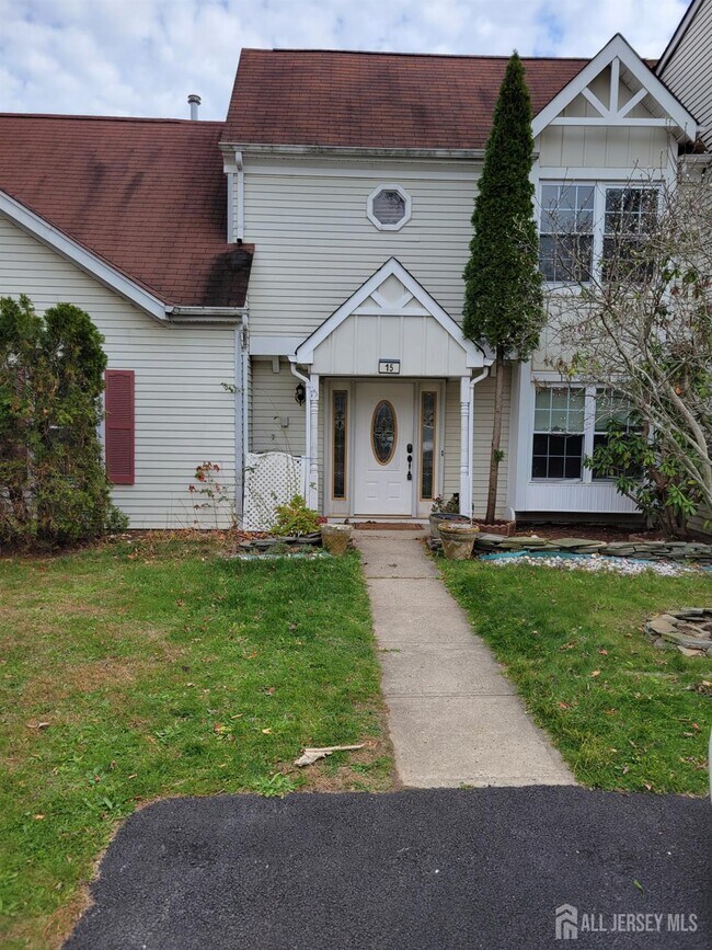 Primary Photo - 15 Van Pelt Ct