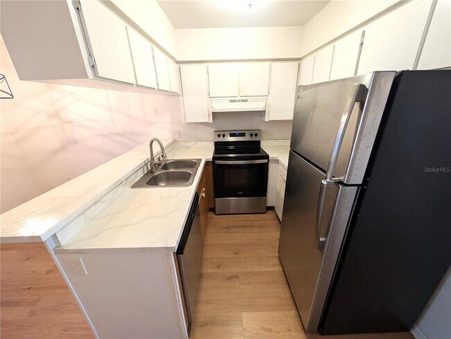 Building Photo - 6740 121st Ave N