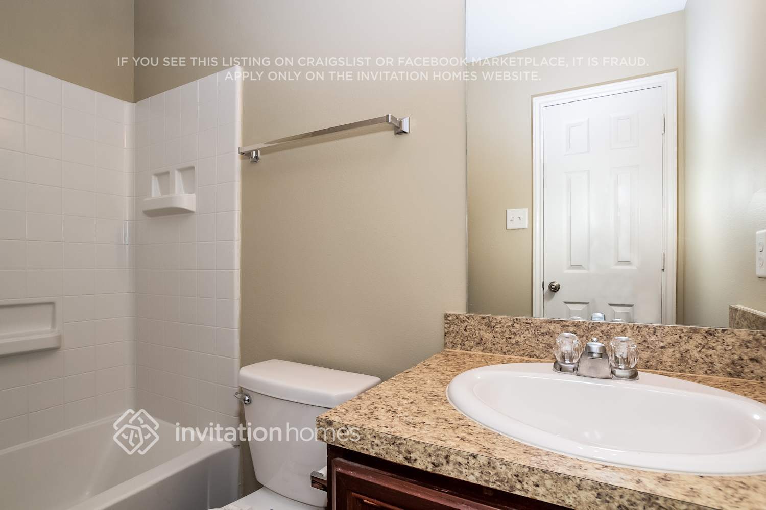 Building Photo - 13433 Raintree Dr