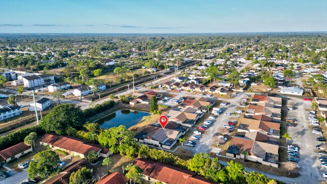 Building Photo - 4782 Sunny Palm Cir