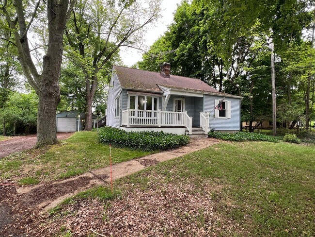 Building Photo - 6170 Mentor Park Blvd