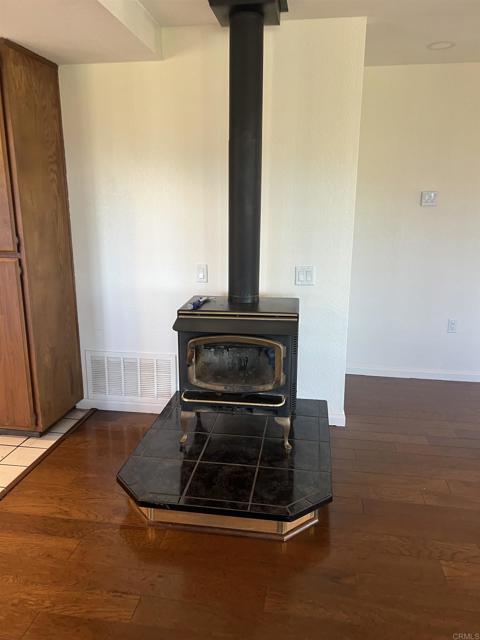 Building Photo - 1224 Alpine Heights Rd