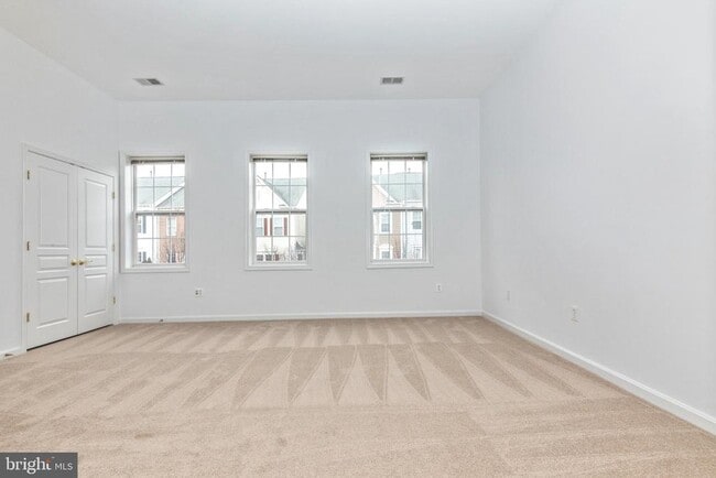 Building Photo - 3611 Sprigg St S