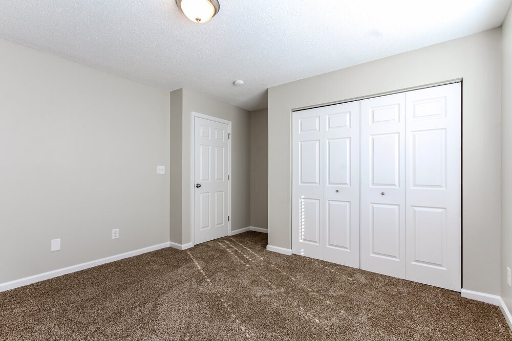 Building Photo - 672 Cloverfield Ln
