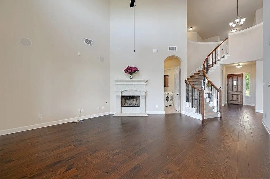 Staircase - 3811 Ashbury Rd