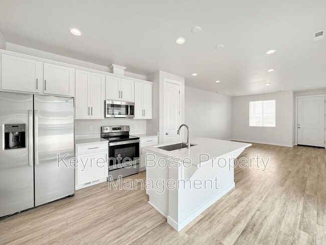Building Photo - 12761 W Norterra Ln