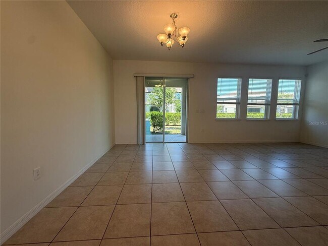 Building Photo - 1413 Garden Arbor Ln