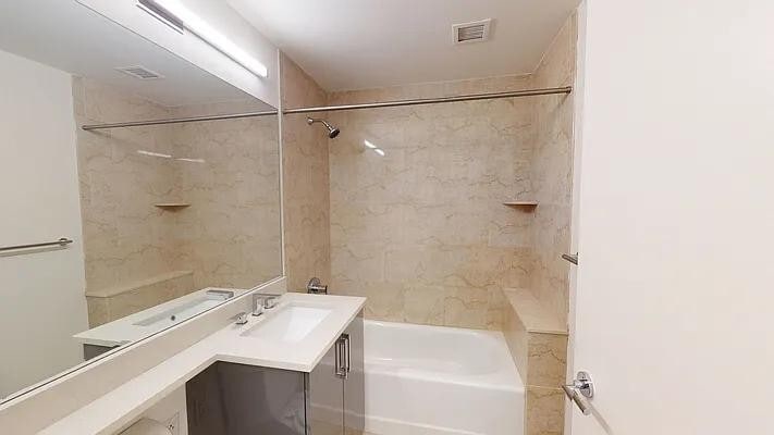 Building Photo - 126 Pearl St