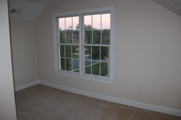 Building Photo - 5009 Groves Edge Ln