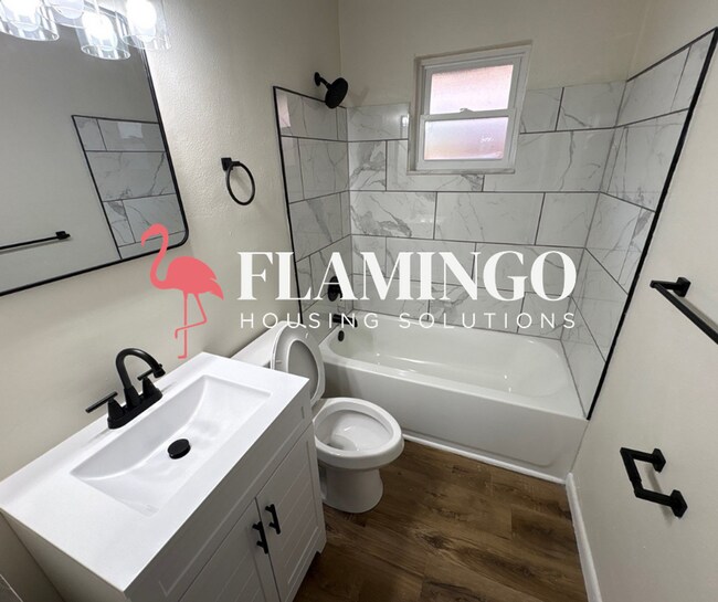 Building Photo - 428 Kling Dr