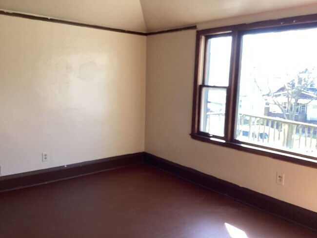 Building Photo - 3888-3890-3890 N Vel R. Phillips Ave